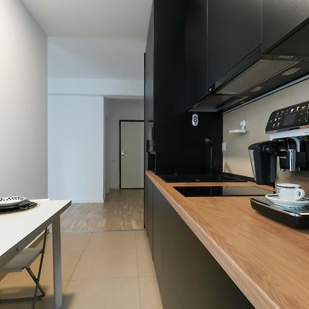 Ana - Cozy & Quiet Apt With Balcony & Garden View Bukarest Eksteriør billede