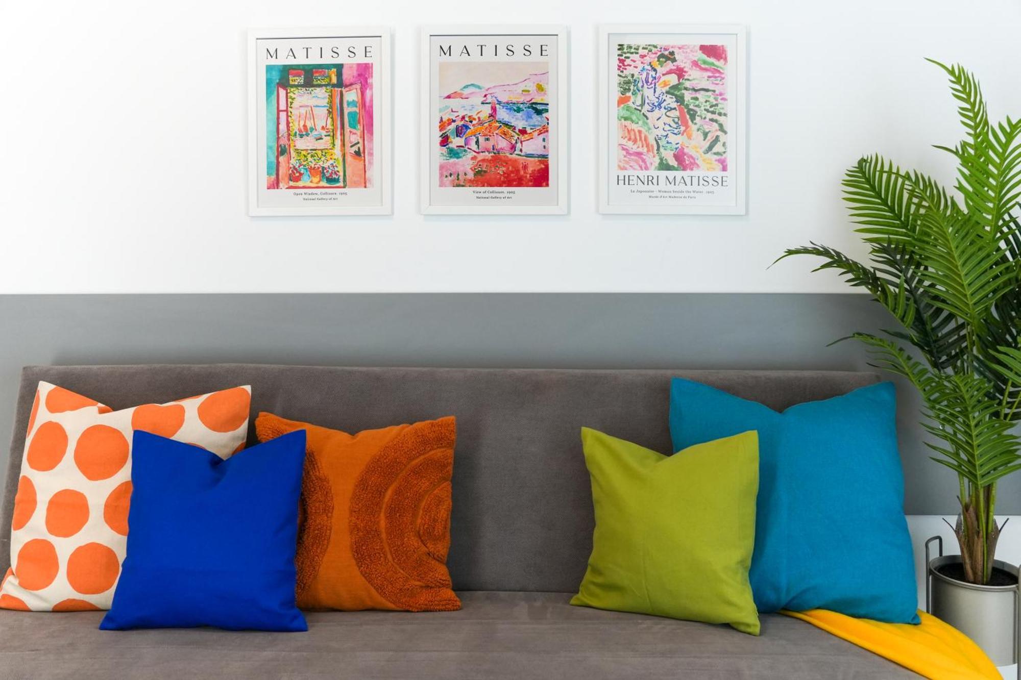 Ana - Cozy & Quiet Apt With Balcony & Garden View Bukarest Eksteriør billede